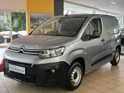 Grau Gebraucht 2019 Citroën Berlingo Van / Kleinbus | 11.999 € (Teuer)