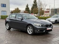 Grau Gebraucht 2019 BMW 118 Advantage Kleinwagen | 13.500 € (Guter Preis)