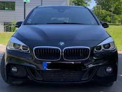 Schwarz Gebraucht 2017 BMW 220 Gran Tourer M Sport Van / Kleinbus | 22.900 € (Etwas zu teuer)