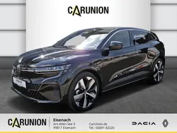 Black pearlschwarz metallic (schwarz) Gebraucht 2023 Renault Mégane Techno Limousine | 31.480 € (Fairer Preis)