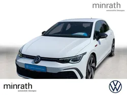 Weiß Gebraucht 2022 VW Golf VIII GTI Limousine | 27.945 € (Guter Preis)