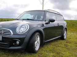 Schwarz Gebraucht 2012 Mini Clubman Kombi | 5.555 €
