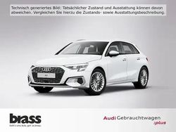 Gletscherweiß metallic Gebraucht 2024 Audi A3 Advanced Plus Limousine | 29.700 €