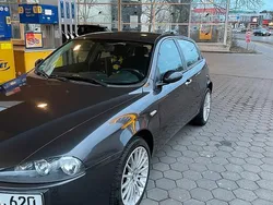 Grau Gebraucht 2008 Alfa Romeo 147 Kleinwagen | 2.350 € (Fairer Preis)
