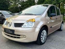 Beige Gebraucht 2005 Renault Modus Authentique Van / Kleinbus | 2.290 € (Fairer Preis)