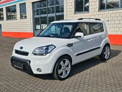 Weiß Gebraucht 2011 Kia Soul Spirit SUV | 7.777 € (Fairer Preis)