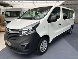 Weiß Gebraucht 2018 Opel Vivaro Van | 20.999 €
