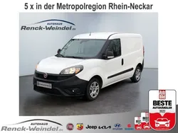 Weiß Gebraucht 2022 Fiat Doblò Van / Kleinbus | 14.989 € (Superpreis)