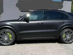 Schwarz Gebraucht 2020 Porsche Cayenne Turbo S SUV | 99.900 € (Guter Preis)