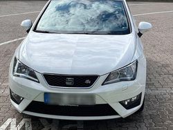 Weiß Gebraucht 2016 Seat Ibiza FR Limousine | 9.850 € (Etwas zu teuer)