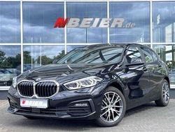 Schwarz (black sapphire metallic) Gebraucht 2024 BMW 118 Advantage Kleinwagen | 24.790 € (Guter Preis)