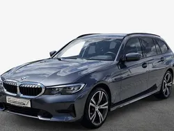 Mineralgrau metallic Gebraucht 2022 BMW 320 Sport Line Kombi | 28.980 € (Guter Preis)