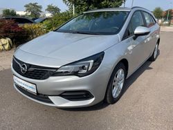 Silber Gebraucht 2020 Opel Astra Kombi | 13.699 € (Etwas zu teuer)