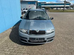 Blau Gebraucht 2006 Skoda Fabia Cool Edition Kombi | 700 € (Superpreis)
