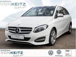 Weiss Gebraucht 2018 Mercedes B180 Style Van / Kleinbus | 16.490 € (Guter Preis)