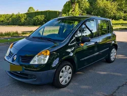 Grün Gebraucht 2005 Renault Modus Van / Kleinbus | 1.750 € (Fairer Preis)