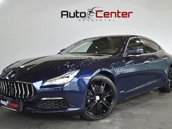 Blau Gebraucht 2017 Maserati Quattroporte GranLusso Limousine | 49.990 €