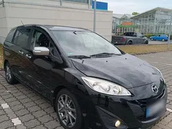 Schwarz Gebraucht 2015 Mazda 5 Van / Kleinbus | 4.100 € (Superpreis)