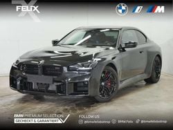 Black sapphire metallic Gebraucht 2025 BMW M2 Coupé | 66.880 € (Guter Preis)