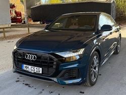 Blau Gebraucht 2019 Audi Q8 Ambiente SUV | 47.990 € (Fairer Preis)