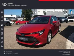 Rot Gebraucht 2022 Toyota Corolla Hybrid Comfort Limousine | 19.690 € (Fairer Preis)