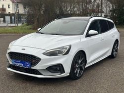 Weiß Gebraucht 2021 Ford Focus ST Limousine | 23.699 € (Superpreis)