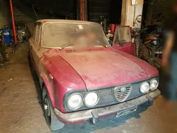 Violet Gebraucht 1974 Alfa Romeo Giulia Super Limousine | 6.999 €