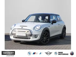 White silver metallic Gebraucht 2020 Mini Cooper SE Kleinwagen | 15.940 € (Guter Preis)