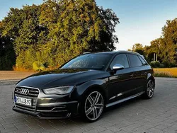Schwarz Gebraucht 2014 Audi S3 Ambiente Limousine | 21.999 € (Fairer Preis)