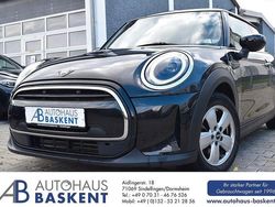 Schwarz Gebraucht 2022 Mini Cooper Essential Kleinwagen | 19.450 € (Guter Preis)