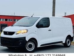 Weiß Gebraucht 2019 Peugeot Expert Premium Van | 14.900 € (Fairer Preis)