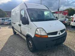 Weiß Gebraucht 2009 Renault Master Van | 4.990 €