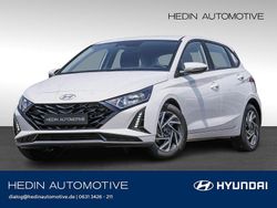 Weiß Neu 2025 Hyundai i20 Trend Limousine | 21.590 € (Guter Preis)
