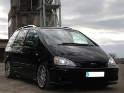 Schwarz Gebraucht 2005 Ford Galaxy Ghia Van / Kleinbus | 4.400 € (Teuer)