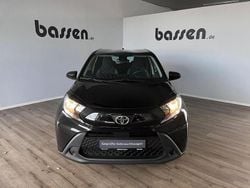 Mysticschwarz mica metallic Gebraucht 2023 Toyota Aygo X-play Kleinwagen | 13.990 € (Fairer Preis)
