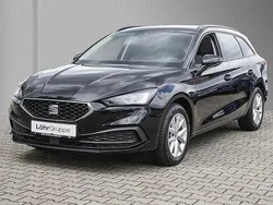 Mitternachtsschwarz Gebraucht 2024 Seat Leon ST Style Kombi | 21.980 € (Guter Preis)