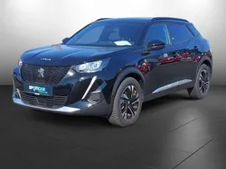 Lackierung schwarz perla nera/ Gebraucht 2023 Peugeot e-2008 Allure SUV | 21.970 € (Fairer Preis)