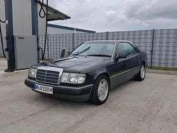 Schwarz Gebraucht 1991 Mercedes E300 Coupé | 11.500 €