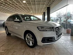 Weiß Gebraucht 2017 Audi SQ7 Sport SUV | 29.700 € (Guter Preis)