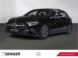 Unilack nachtschwarz Gebraucht 2024 Mercedes A180 Limousine | 28.490 € (Fairer Preis)