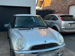 Silber Gebraucht 2005 Mini ONE Kleinwagen | 3.500 € (Etwas zu teuer)