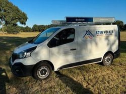 Weiß Gebraucht 2015 Renault Trafic Van | 10.700 € (Guter Preis)