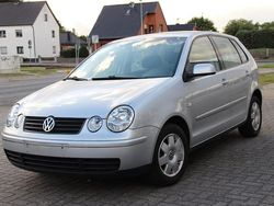 Silber Gebraucht 2003 VW Polo Limousine | 990 € (Superpreis)
