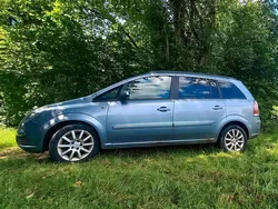 Silber Gebraucht 2006 Opel Zafira Van / Kleinbus | 1.999 € (Guter Preis)