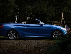 Blau Gebraucht 2016 BMW M235 Sport Line Cabrio | 21.100 € (Guter Preis)