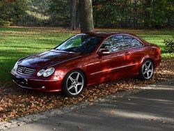Rot Gebraucht 2004 Mercedes CLK200 Avantgarde Coupé | 5.000 € (Fairer Preis)