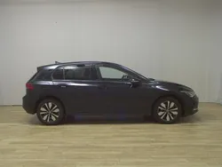 Schwarz Gebraucht 2023 VW Golf VIII Pro Limousine | 18.980 € (Superpreis)