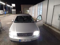 Silber Gebraucht 2001 Audi A6 Limousine | 1.800 € (Fairer Preis)