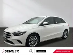 Weiß Gebraucht 2021 Mercedes B200 Progressive Van / Kleinbus | 23.360 € (Fairer Preis)