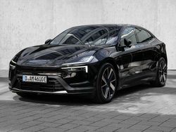 Space / metallic Gebraucht 2025 Polestar 4 SUV | 64.950 € (Etwas zu teuer)